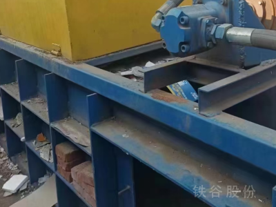 140噸廢紙瓶轉打包機圖3