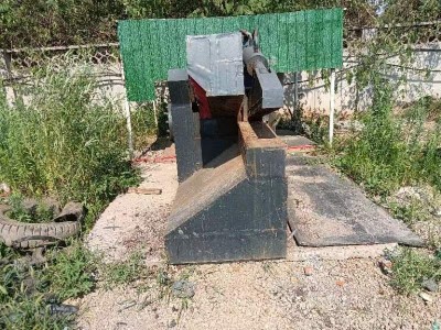場地轉讓出售一臺鱷魚剪圖2