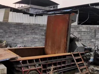 出售二手打包機(jī)圖2